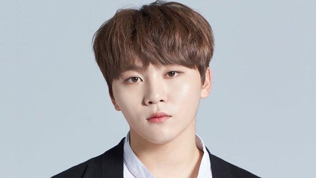 SEVENTEEN’s Seungkwan exits ongoing concert in Philippines due to poor health; fans extend heartfelt messages
