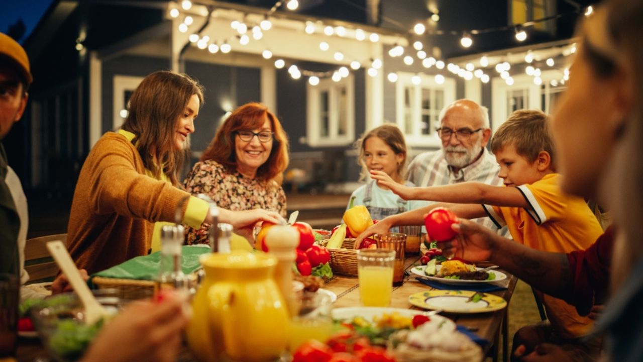 A Fancy Dinner 70th Birthday Ideas for Mom