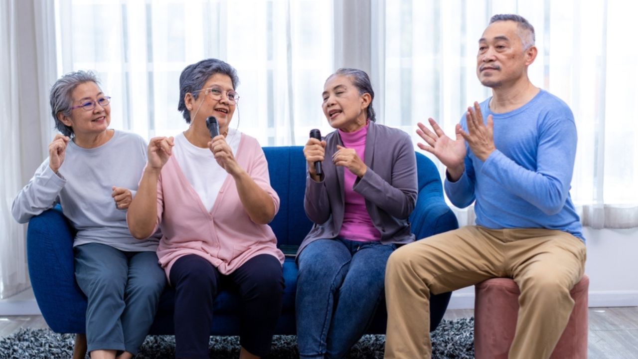 Karaoke Night 70th birthday ideas for mom