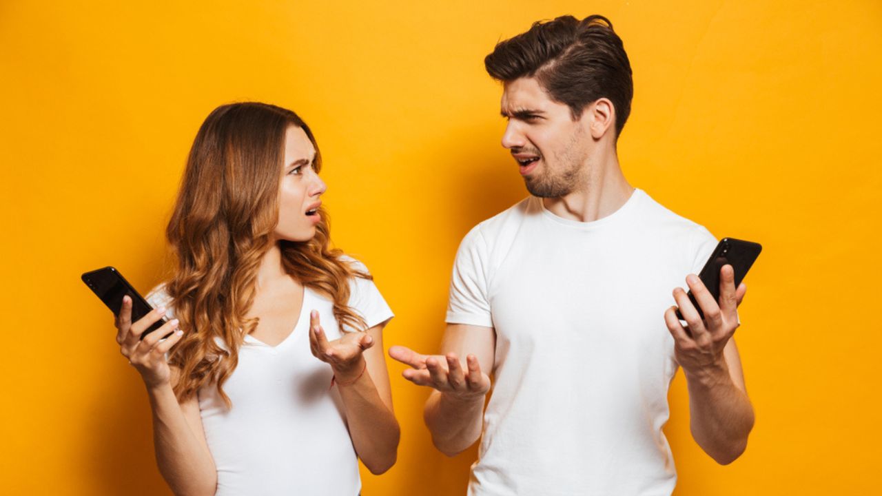 Cancel Plans at the Last Moment How to Annoy Your Boyfriend