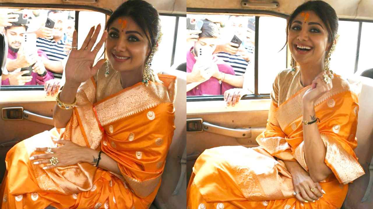 Shilpa Shetty Traditional Look In Bright Orange Saree in Ayodhya Pran Partistha 