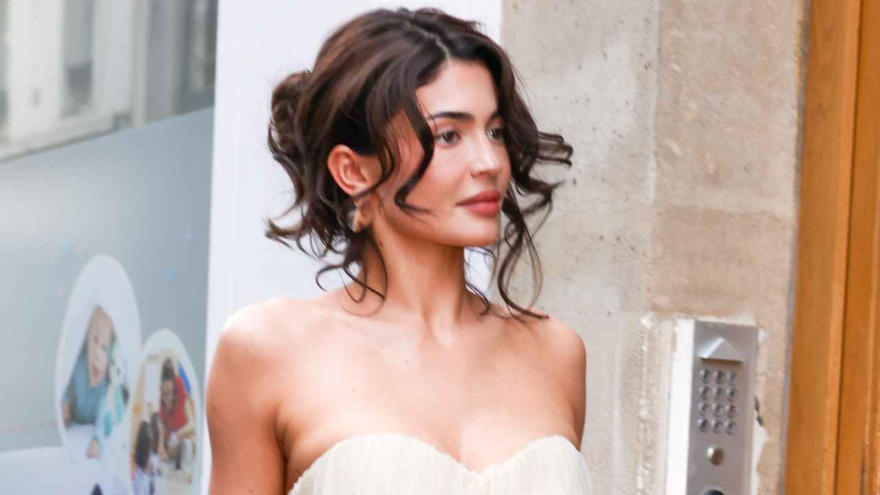 Kylie Jenner looks OH-SO-ANGELIC in sheer white Jean Paul Gaultier gown at Paris Fashion Week 2024 (PC: Getty Images)