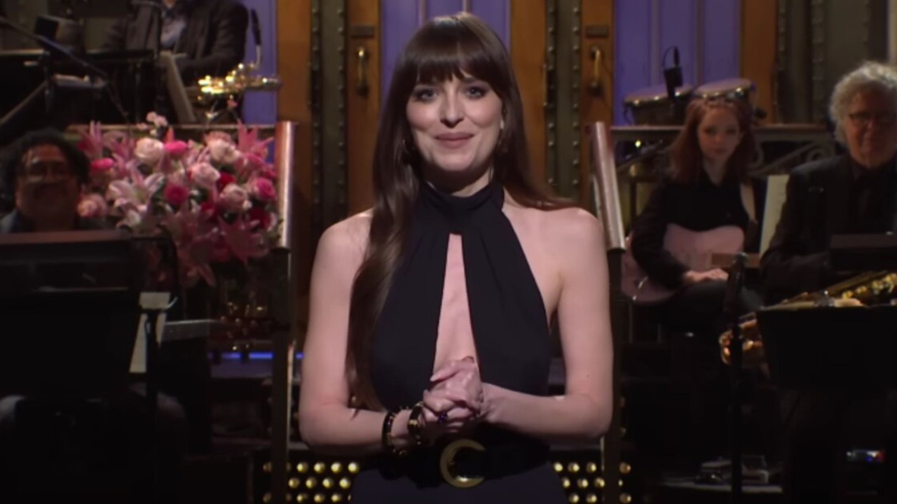 Does Dakota Johnson Struggle With Interviews? Actress Jokes During SNL Monologue