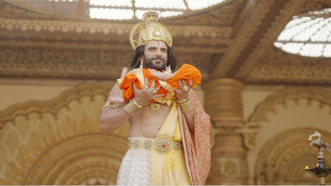 A still of Arav Chowdharry as King Dashrath from the show, Shrimad Ramayana. (Picture Courtesy: Sony TV) Shrimad Ramayana