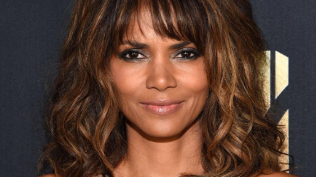Why Did Netflix Scrap Halle Berry's The Mothership? Exploring About Sci-fi Movie
