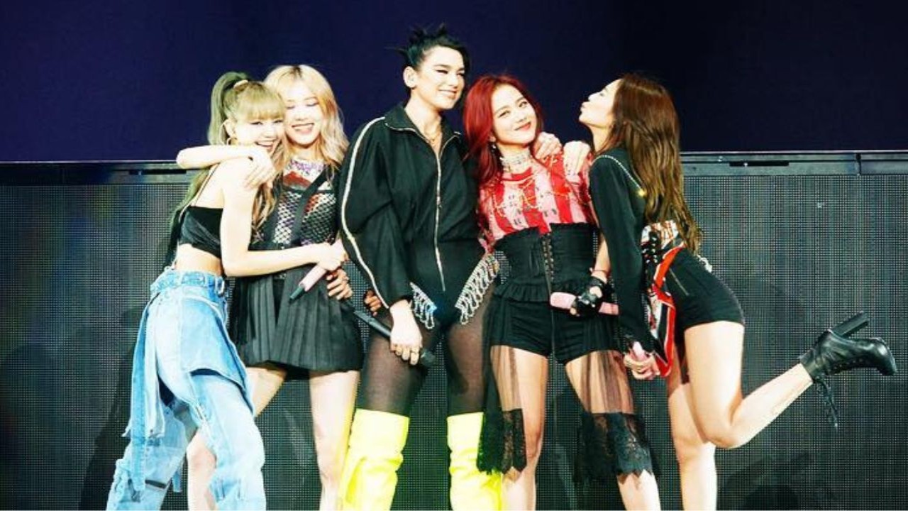 Netizens are again abuzz with BLACKPINK-Dua Lipa's close bond after the British singer reveals she's a BLINK