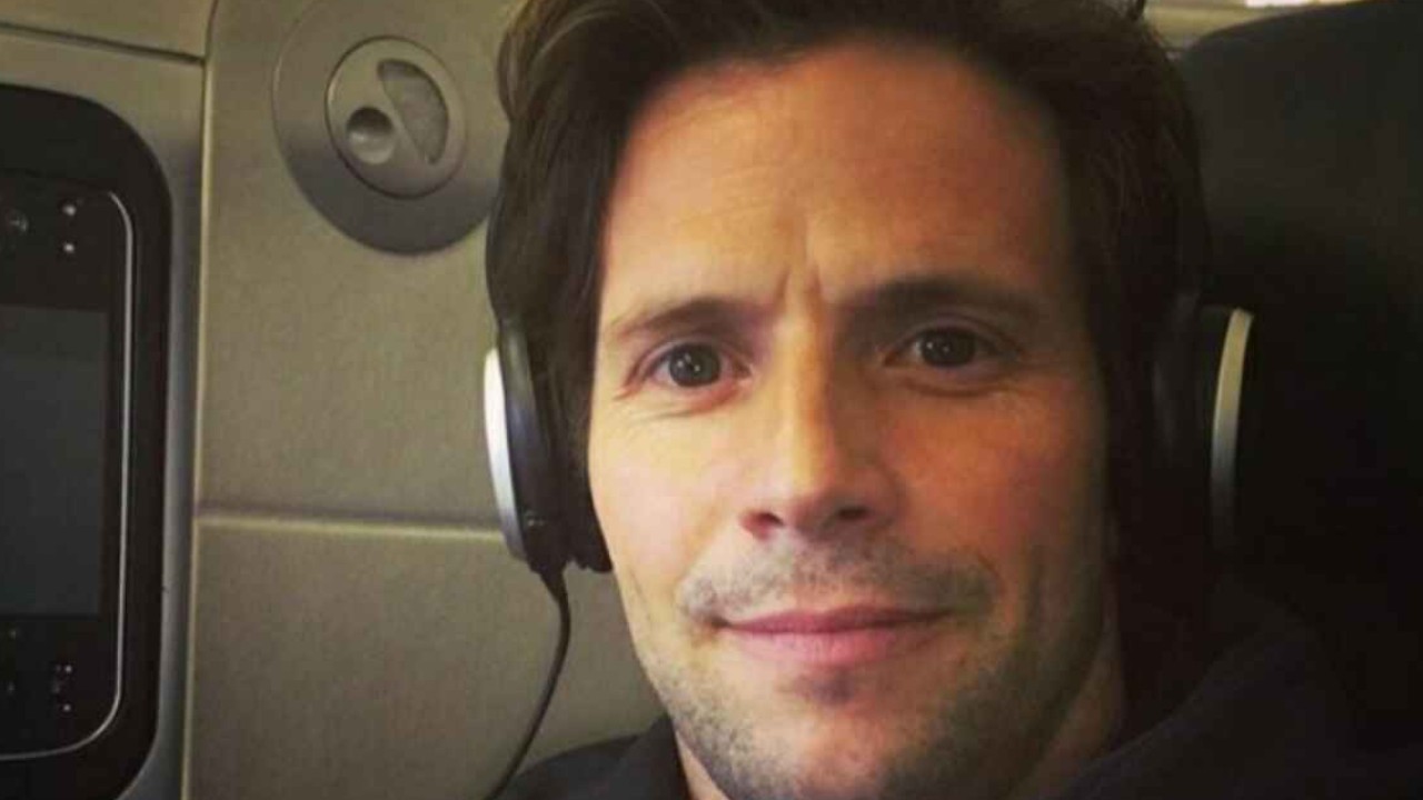 Actor Christian Oliver and his two young daughters pass away in tragic plane crash: Report