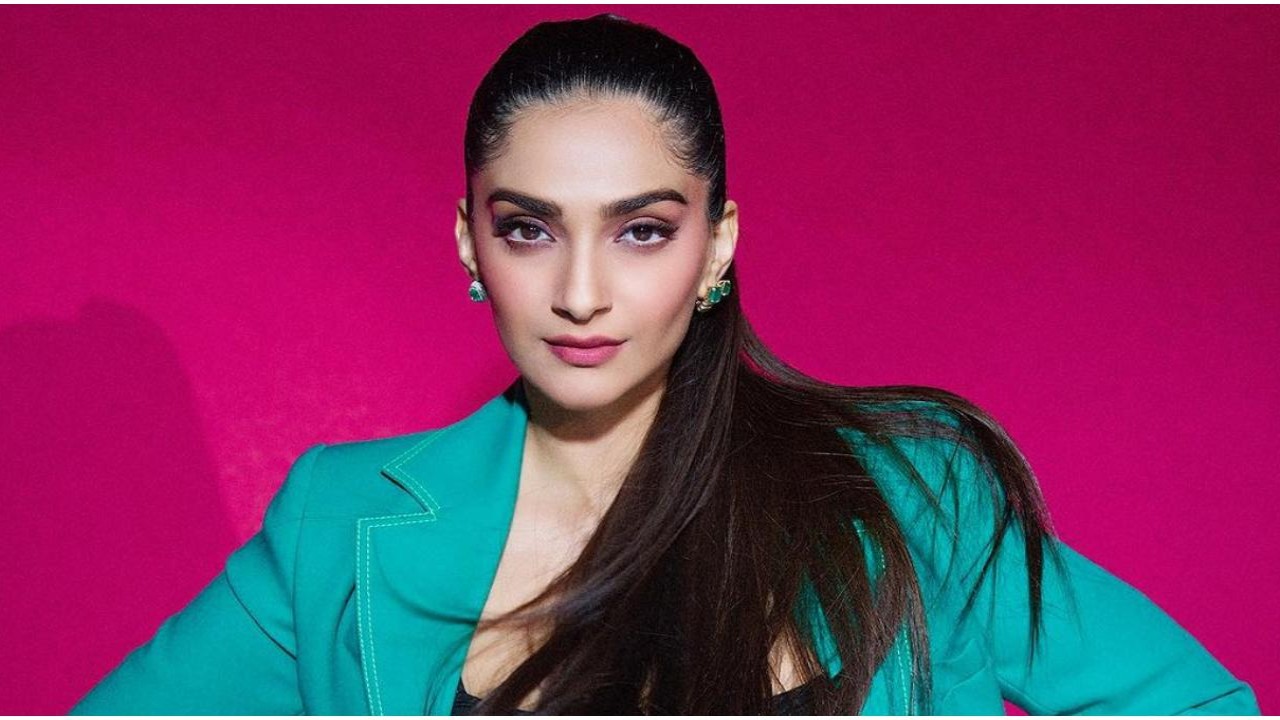 Sonam Kapoor says red carpet looks were non-existent when she entered industry; ‘I was different to everyone’