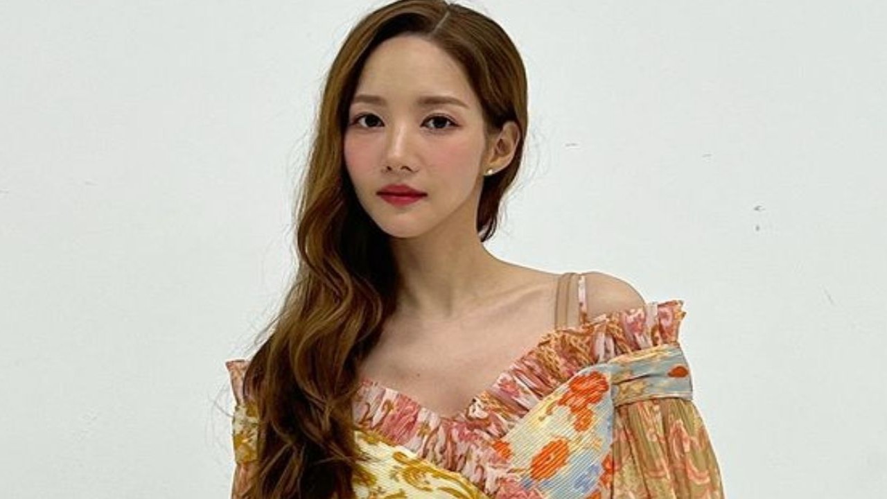 Marry My Husband fame Park Min Young responds to allegations of monetary benefits from ex-boyfriend Kang Jong Hyun