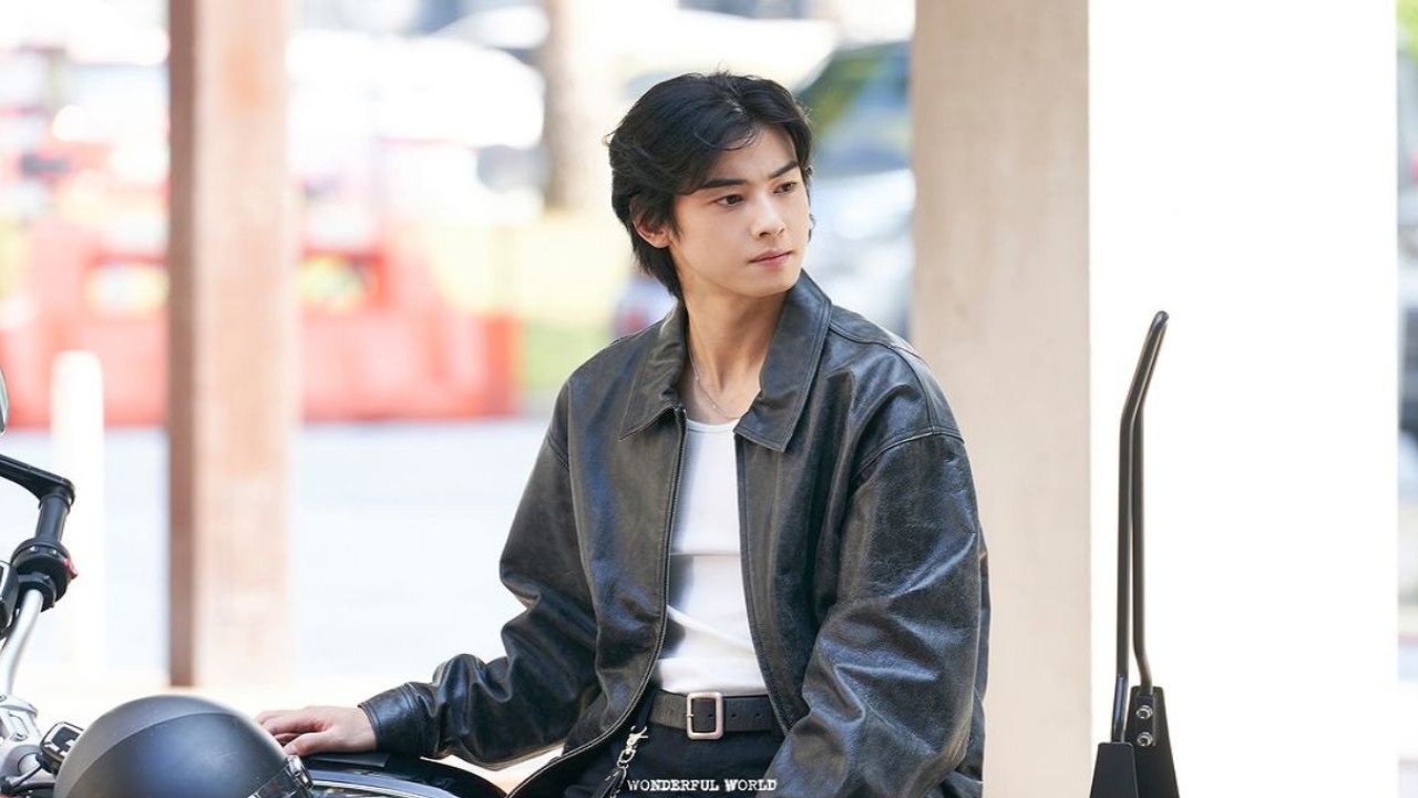 Cha Eun Woo looks ruggedly handsome in upcoming thriller Wonderful World alongside Kim Nam Joo