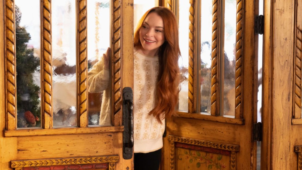 Fans Get Lindsay Lohan's Upcoming Movie Irish Wedding's First Look; Find Out The Release Date