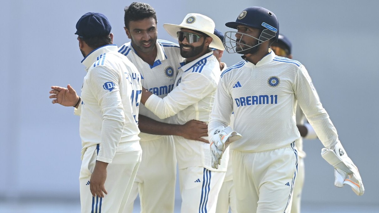 “A Champion Bowler”: Anil Kumble Lauds Ashwin for Reaching Historic 500 Test Wickets Milestone