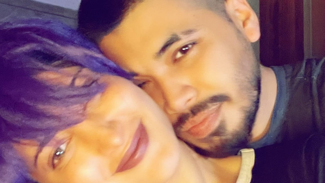 Shruti Haasan posts never-before-seen romantic picture with Santanu Hazarika from their early dating days