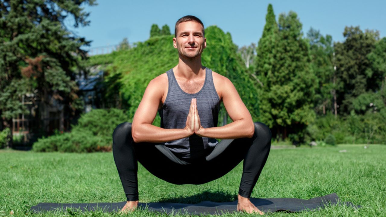 Malasana Pose Precautions: Common Mistakes And Risks to Avoid