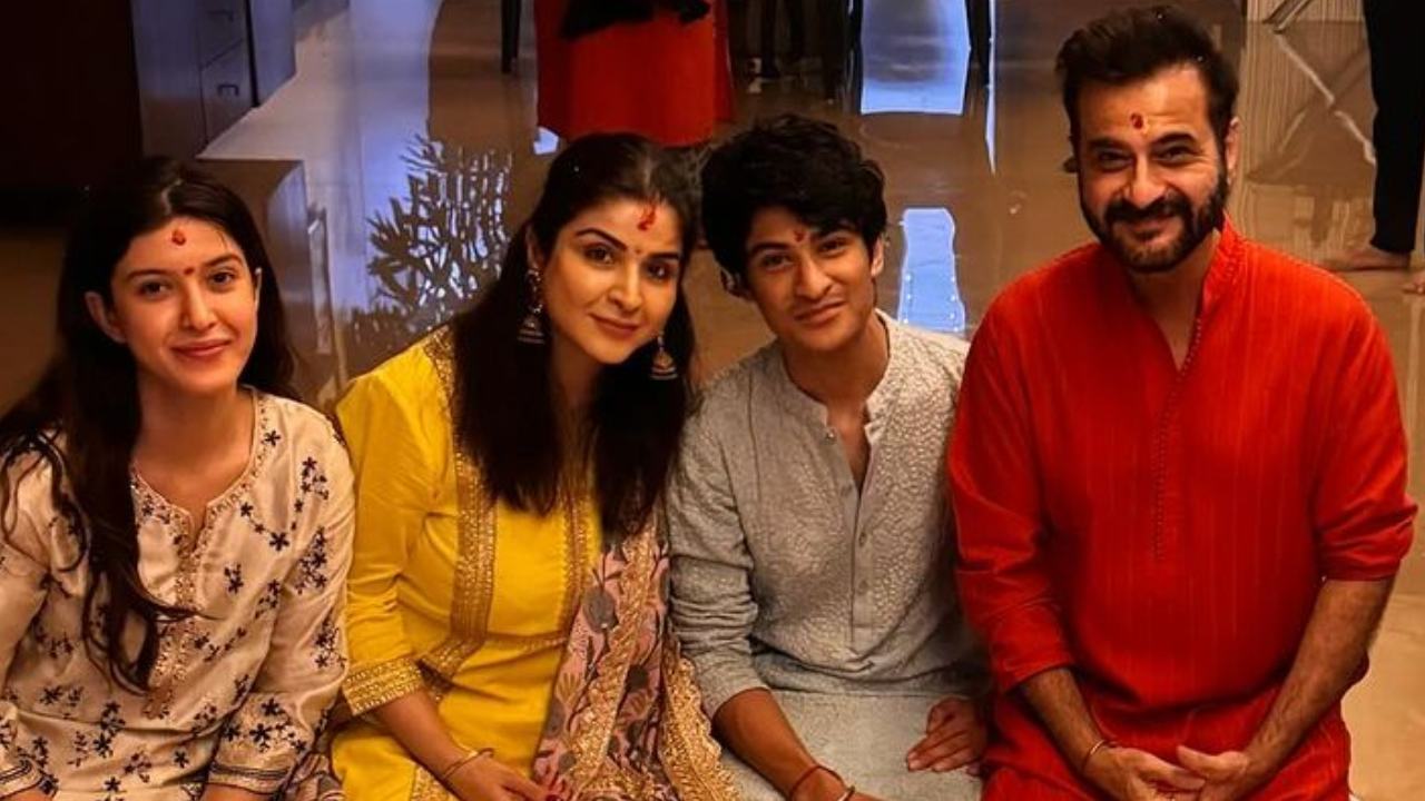 Picture Courtesy: Maheep Kapoor/Instagram