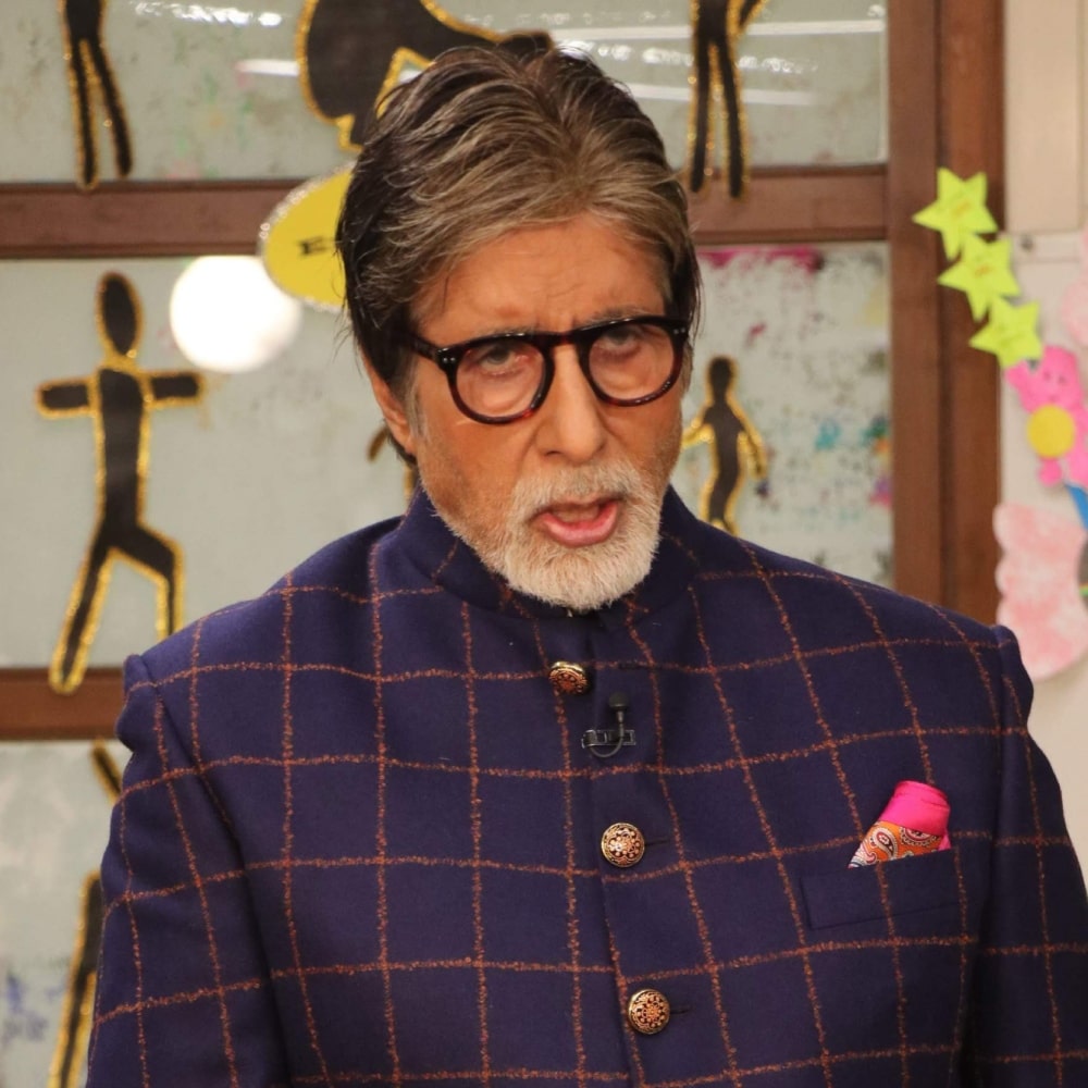 11 most educated actors in Bollywood; Amitabh Bachchan to Shah Rukh Khan