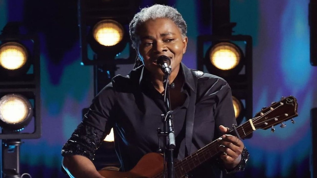 ‘We Had Tears In Our Eyes': Tracy Chapman's Bassist Opens Up About Their Emotional Grammy Awards Reunion After 16 Years