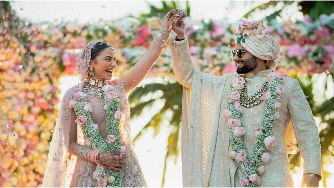 Rakul Preet Singh-Jackky Bhagnani are now married: Varun Dhawan, Shahid Kapoor, Dia Mirza and more congratulate newlyweds