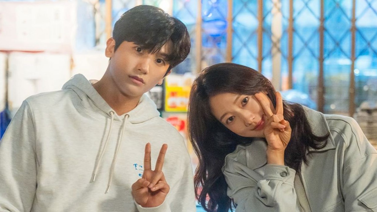 Park Hyung Sik, Park Shin Hye’s Doctor Slump dominates non-English category on OTT with 10.2 million viewing hours