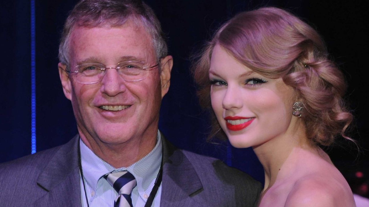 Taylor Swift's Dad Scott Swift Allegedly Gets Into Scuffle With Papparazi; DEETS Inside