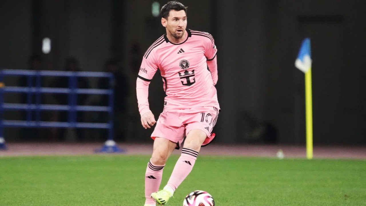 Such a Disgusting Guy’: Inter Miami Fans Want Lionel Messi Terminated After THIS Reaction During 4–3 Loss to Vissel Kobe