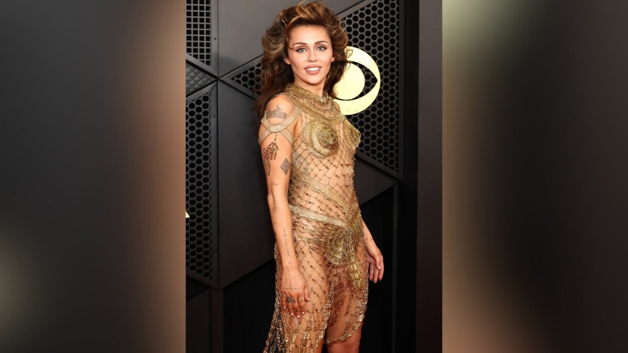 Miley Cyrus Left Starstruck By Mariah Carey At 66th Grammy Awards; Here's What She Said During Best Pop Solo Performance Award Acceptance Speech