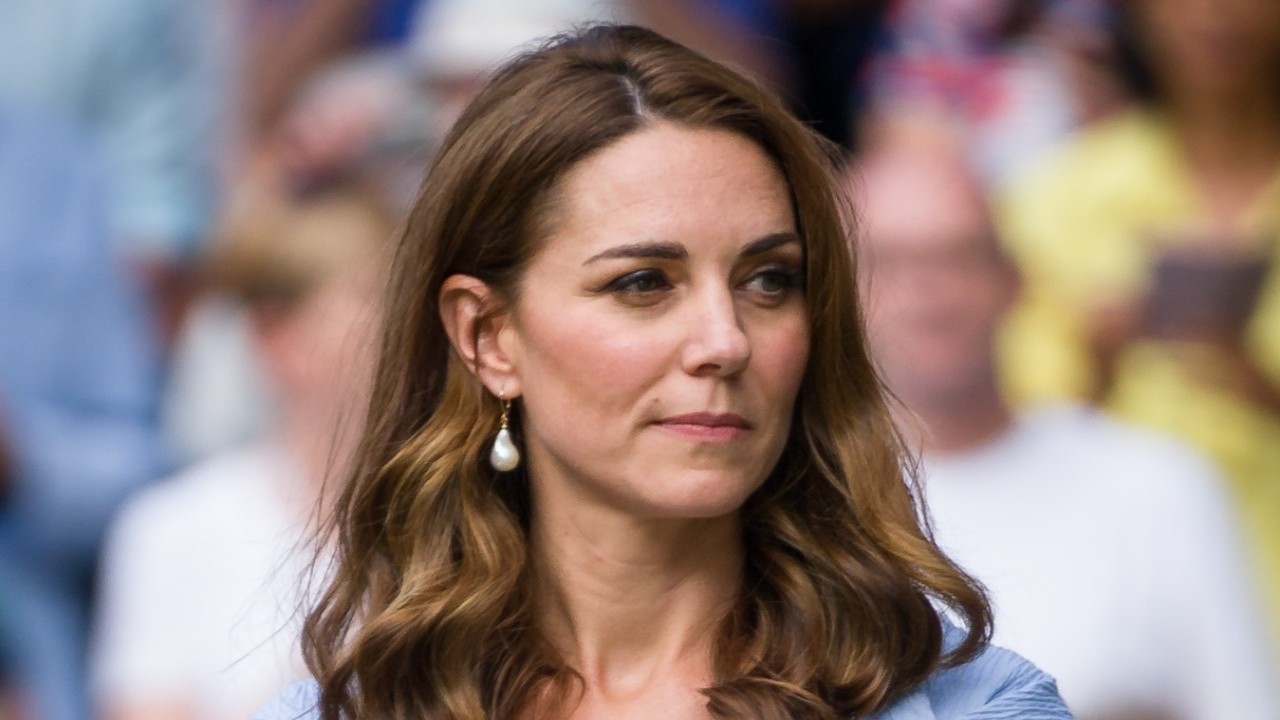 Kate Middleton's Friends Say She's 'Being Harassed by the Media' Over Other People's Faults; Claim It's No Surprise 'She Got Ill'
