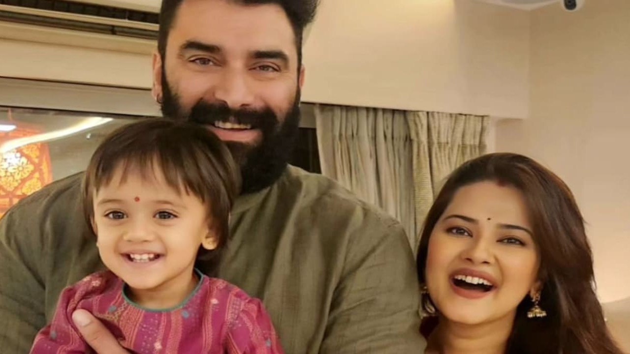 Kratika Sengar wishes her husband Nikitin Dheer on his birthday; writes heartfelt note