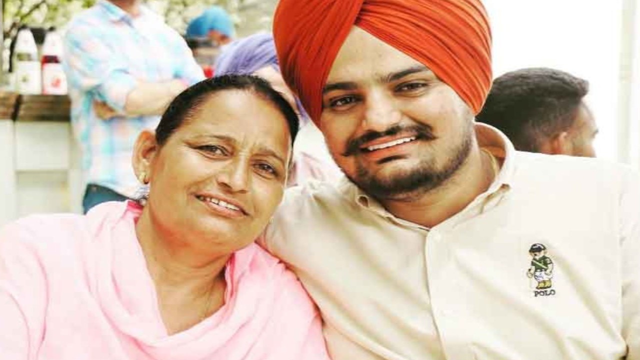 Sidhu Moose  Wala’s dad reacts to wife Charan Kaur’s pregnancy reports, ‘We are grateful to well-wishers but…’