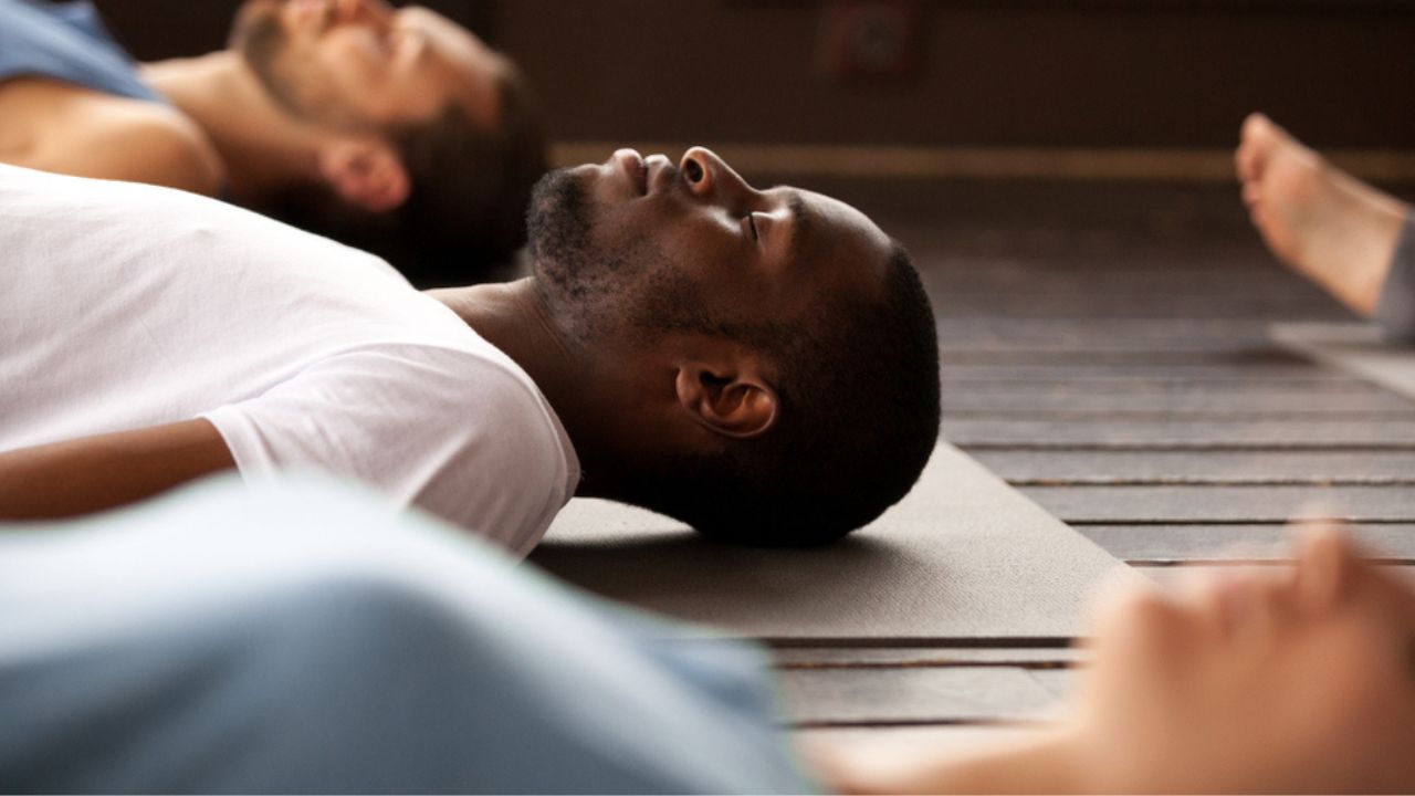 Corpse Pose (Savasana) yoga for tinnitus Corpse Pose (Savasana) yoga for tinnitus