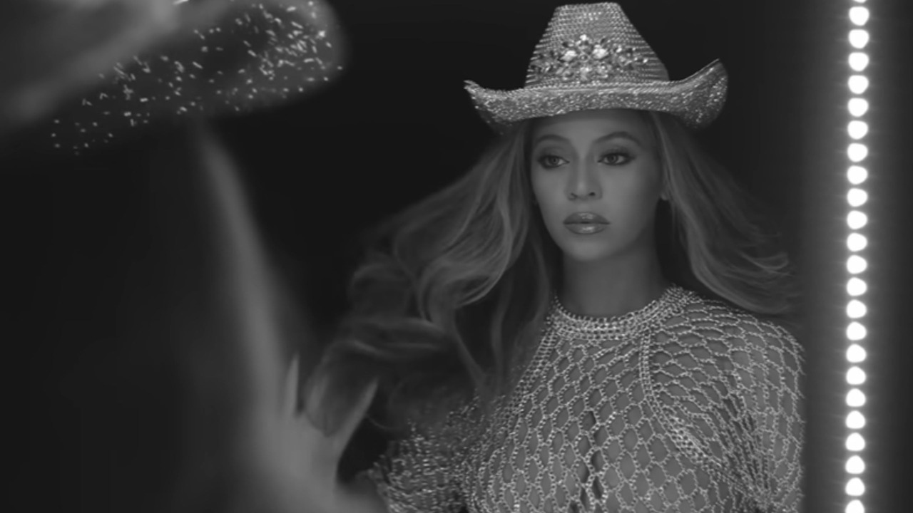 Beyoncé( YouTube )