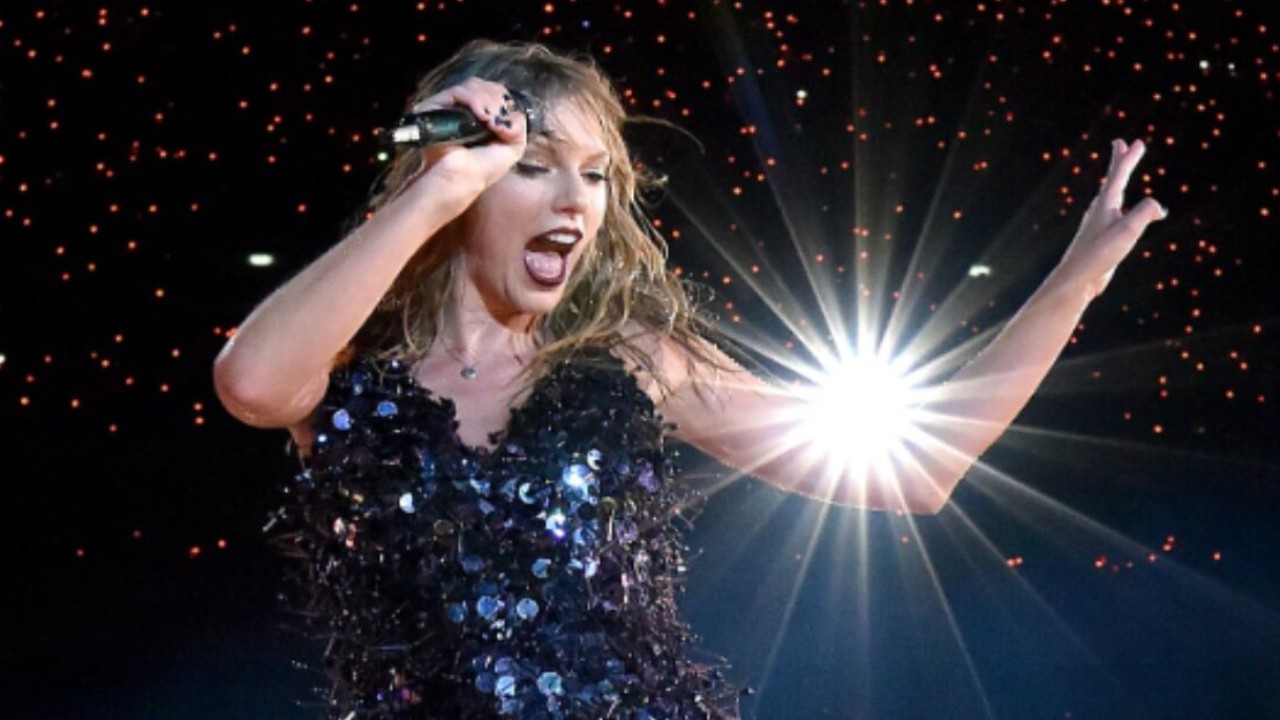 Taylor Swift Reveals Final Version Of The Tortured Poets Department At Her Singapore Eras Tour Concert
