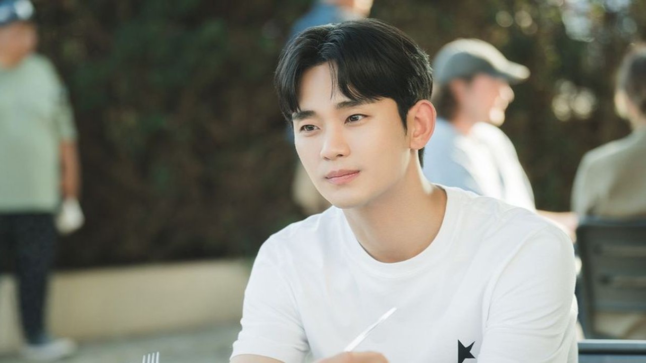 Was Kim Soo Hyun paid reduced fee of 300 million KRW for Queen of Tears role? Low production costs reported
