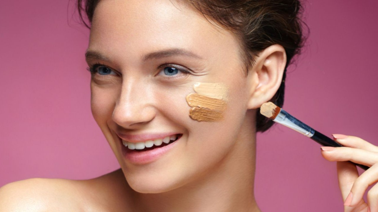 How to Apply Foundation Easily: Steps And Tips for Smooth Application