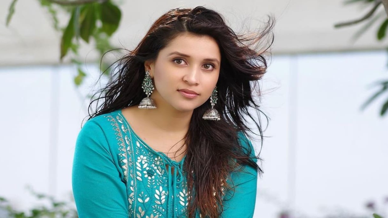 PICS: Bigg Boss 17’s second runner up Mannara Chopra shares deep thoughts with her chic pictures