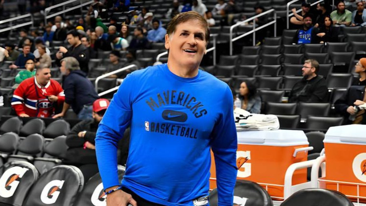 Relive the Moment: When Former Mavs Owner Mark Cuban pulled off a Hilarious April Fool’s Prank