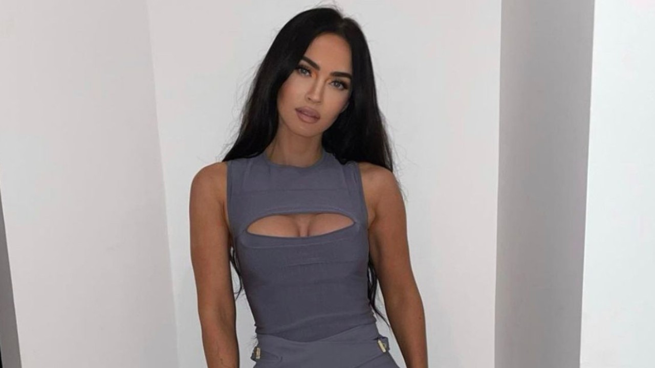 'Do Not Waste Your Energy On Boys': Megan Fox Gives Advice to Single Ladies; Ex Fiancee MGK Responds in Comments 