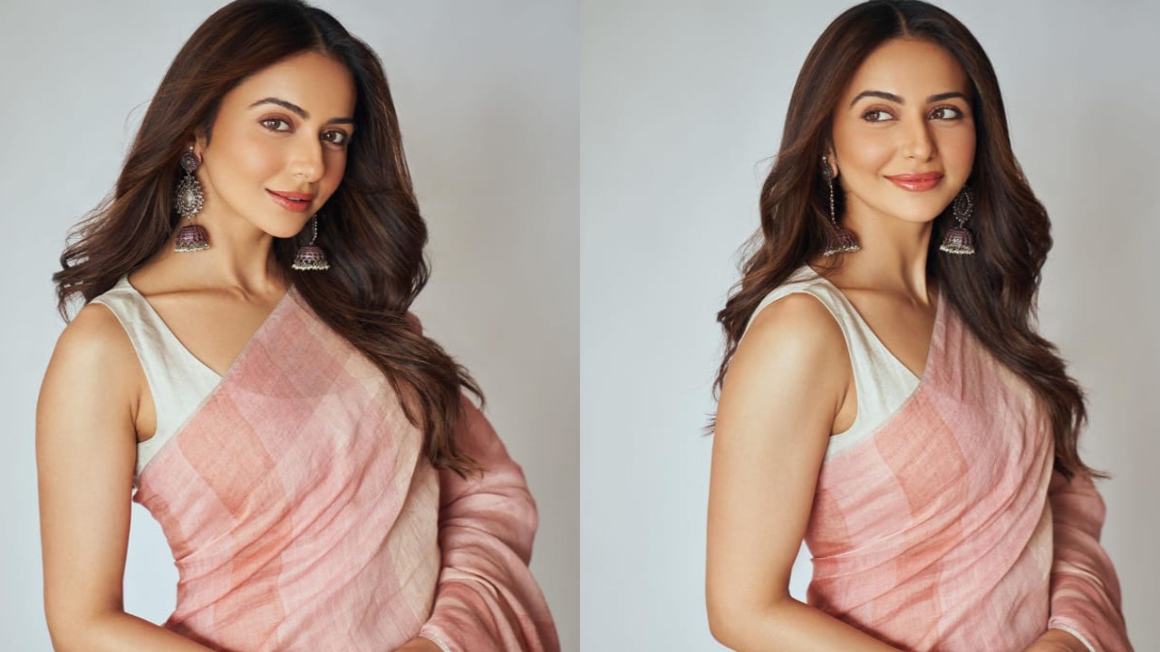  Rakul Preet Singh’s striped blush pink saree proves simple often speaks volumes