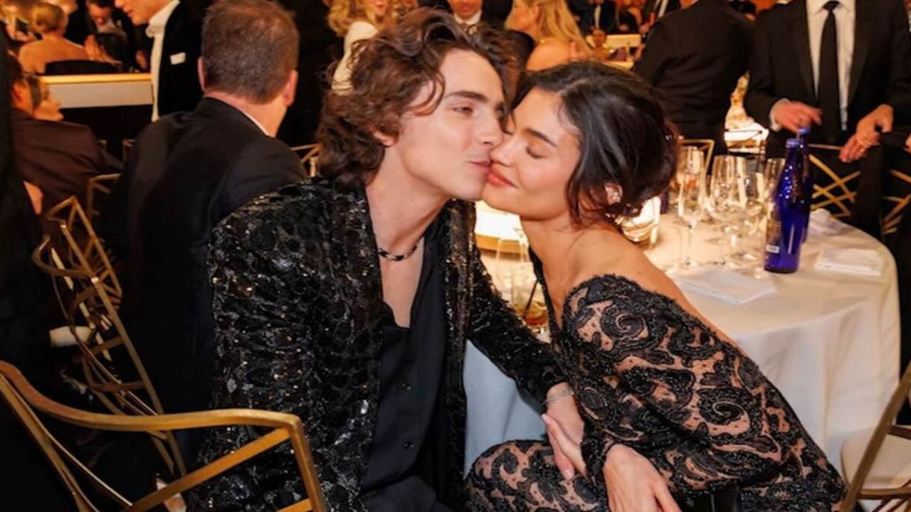 Kylie Jenner Debunks Pregnancy Rumors With Timothée Chalamet; Posts New Pics Showing Off Tummy