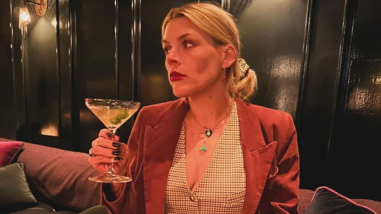 'Full Disclosure': Busy Philipps Reveals She Hated Entourage Before Her Guest Appearance On The Show