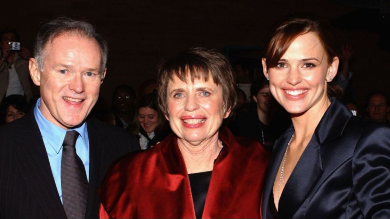 Who Was Jennifer Garner's Father William John Garner? Know More About Him Following His Death At 85 | PINKVILLA