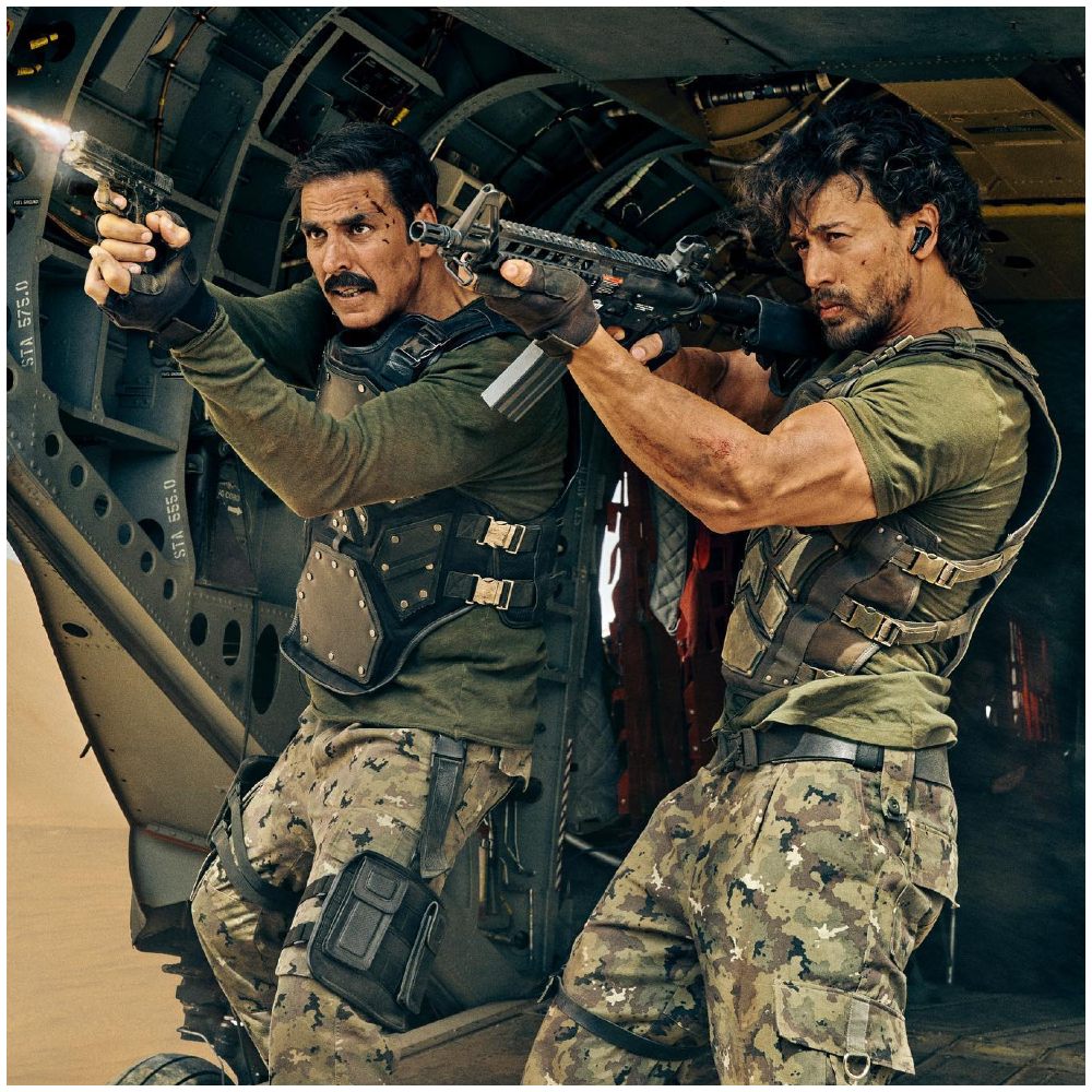 Bade Miyan Chote Miyan Celeb Review: Shilpa Shetty-Raj Kundra, Riteish Deshmukh-Genelia laud Akshay Kumar-Tiger Shroff starrer Bade Miyan Chote Miyan Celeb Review: Shilpa Shetty-Raj Kundra, Riteish Deshmukh-Genelia laud Akshay Kumar-Tiger Shroff starrer