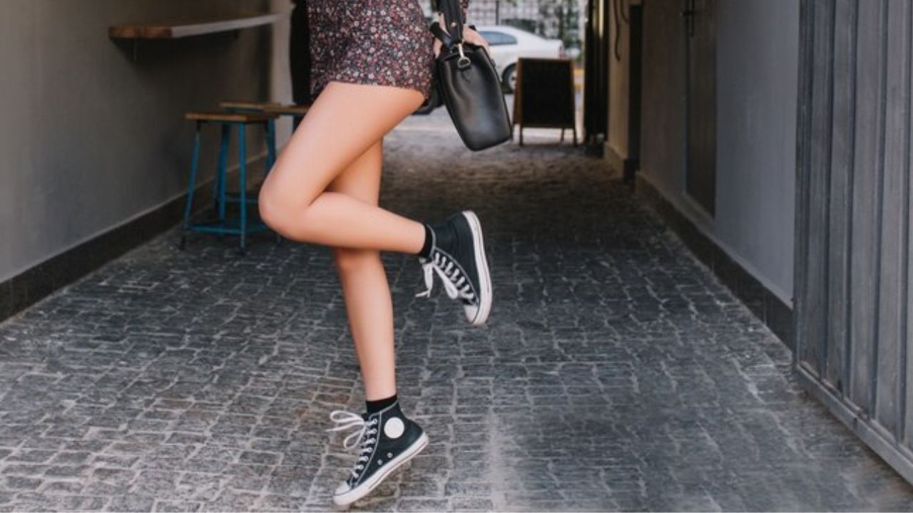 High-top Sneakers