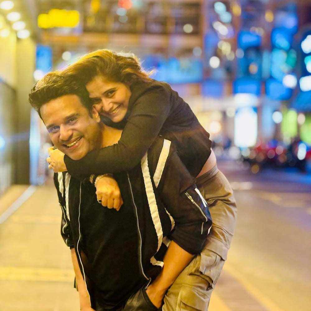 Bigg Boss 13 fame Arti Singh’s top 5 Instagram posts with brother Krushna Abhishek that redefine sibling goals Bigg Boss 13 fame Arti Singh’s top 5 Instagram posts with brother Krushna Abhishek that redefine sibling goals
