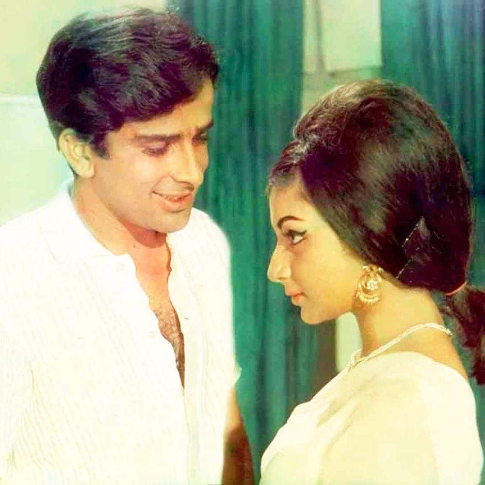 10 best Shashi Kapoor and Sharmila Tagore movies that are timeless classics 10 best Shashi Kapoor and Sharmila Tagore movies that are timeless classics