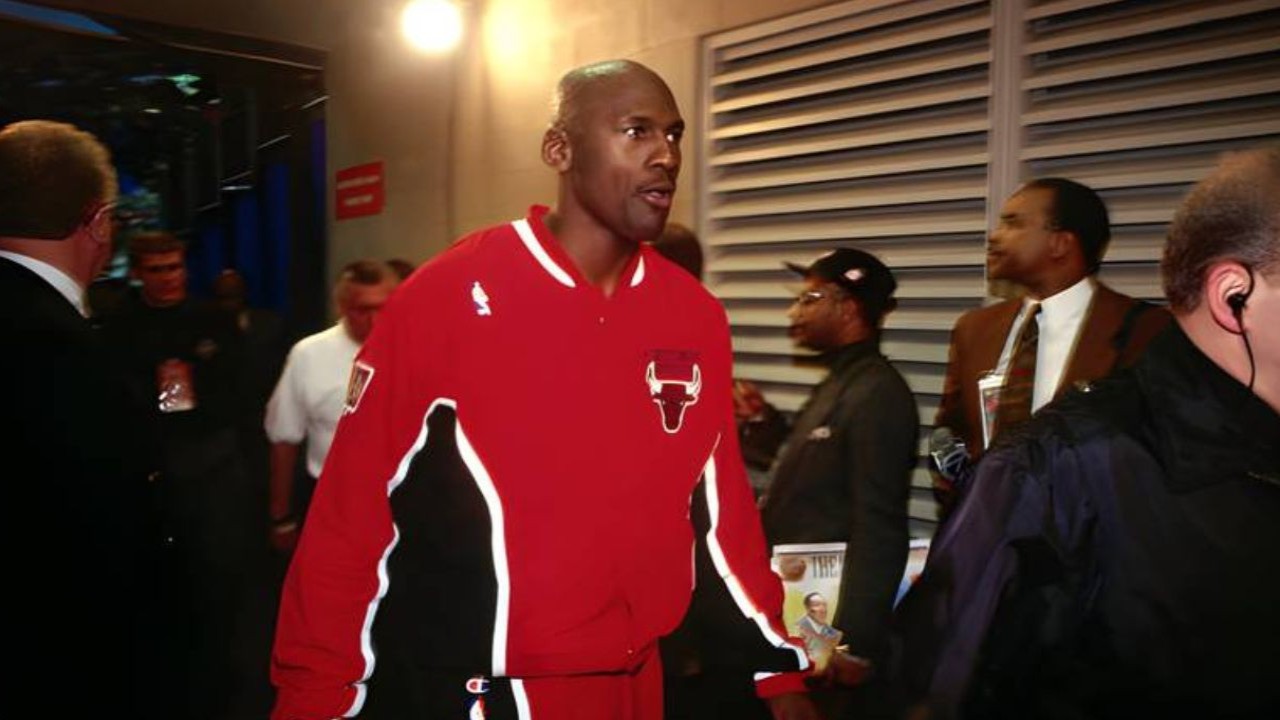 ‘Did You Get Your Money?’: When Michael Jordan Helped a Chicago Bulls Fan Earn His Million Dollar Payout