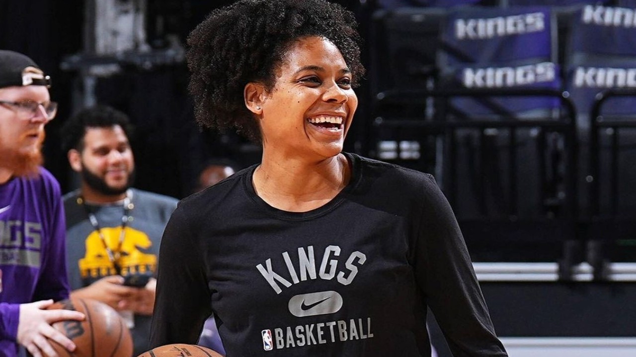  Who Is Lindsey Harding? All About the First Woman NBA Head Coach Probable