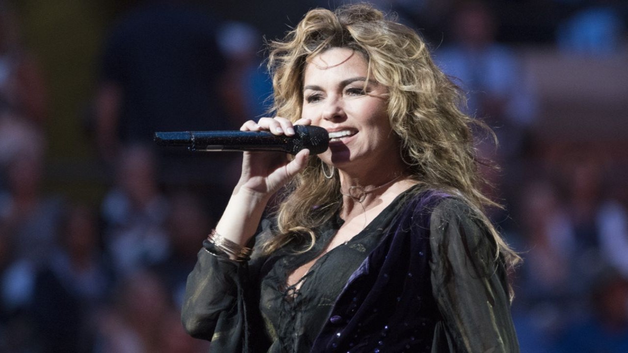 Shania Twain Weight Loss: How the Singer Shed Pounds with a Liquid Diet