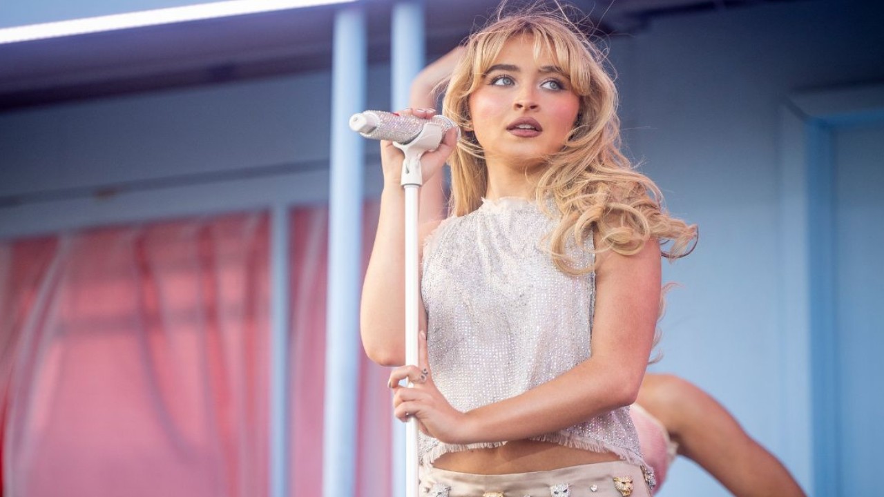 Sabrina Carpenter (Getty) Sabrina Carpenter performs Espresso