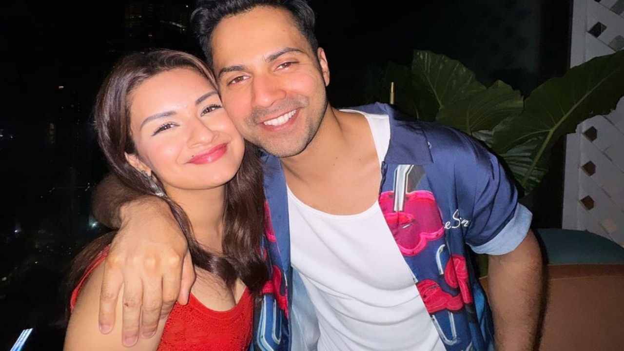 Avneet Kaur wishes Varun Dhawan on his birthday; says THIS about his upcoming movie